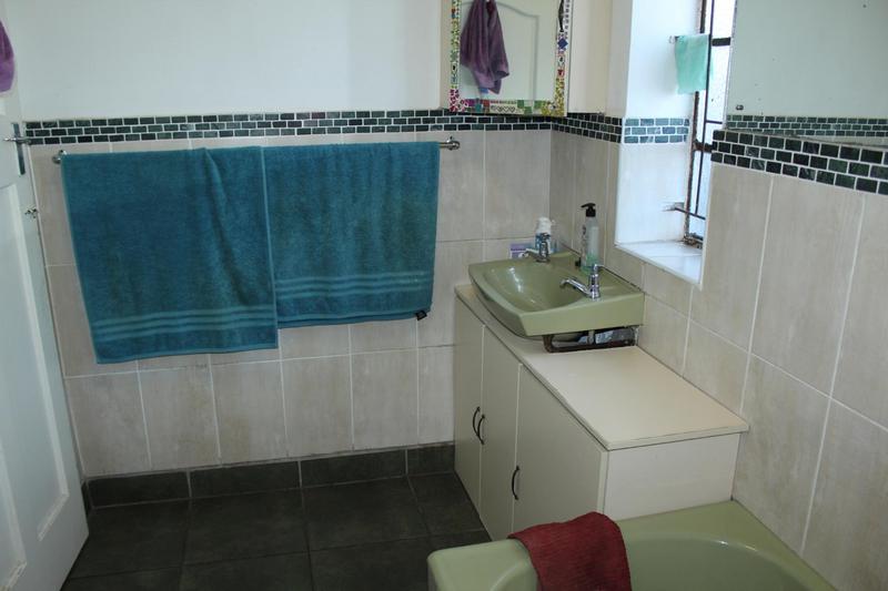 4 Bedroom Property for Sale in Parow Valley Western Cape